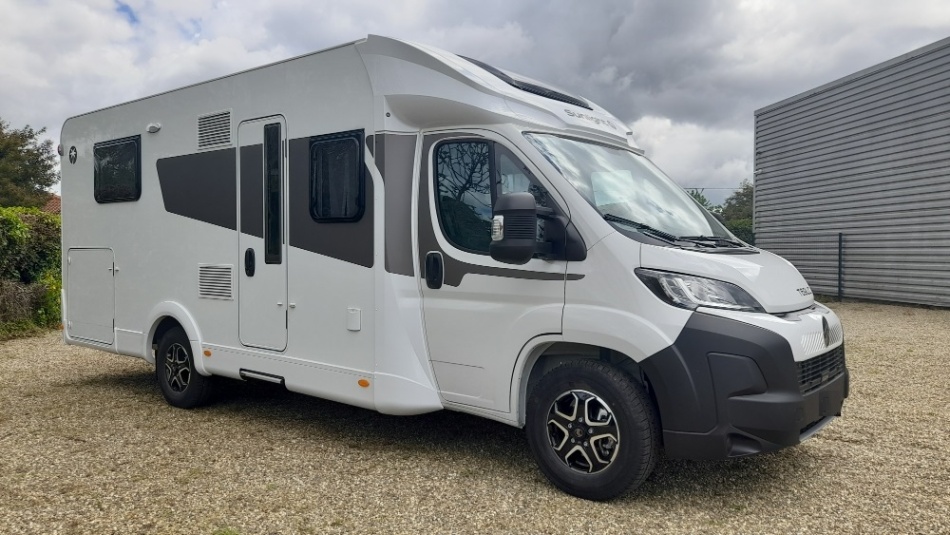 camping car SUNLIGHT T 69 LC BOITE AUTOMATIQUE mod&egrave;le 2025