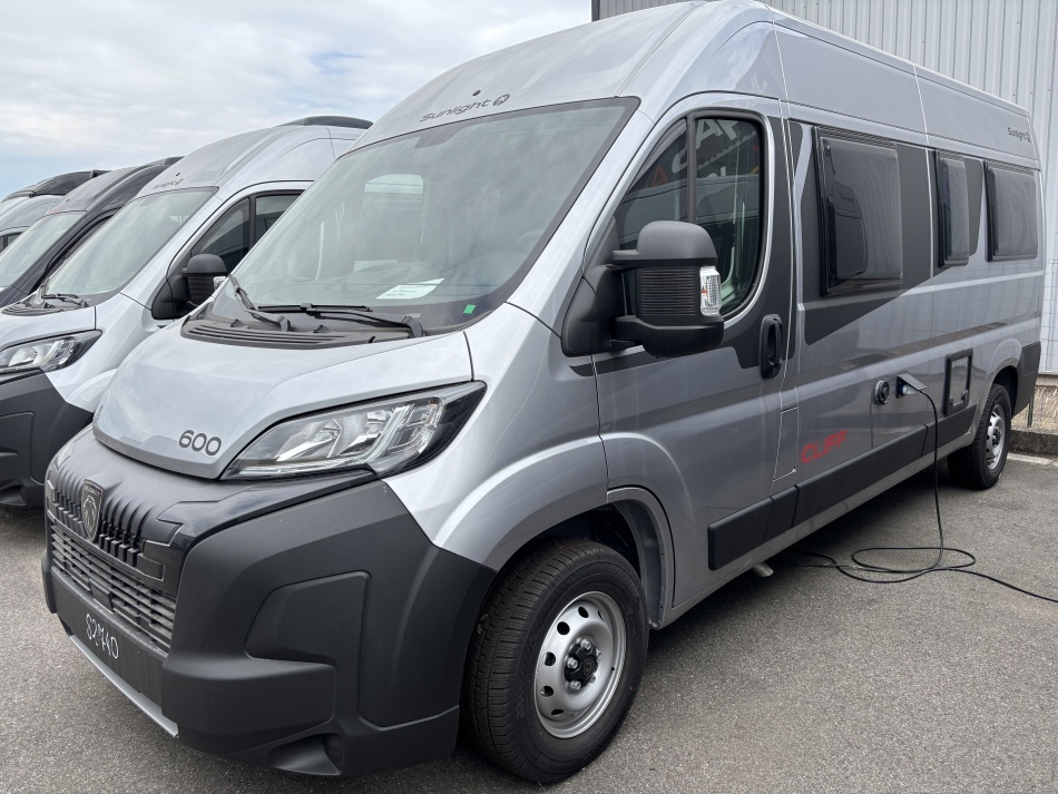 camping car SUNLIGHT CLIFF 600 modèle 2025