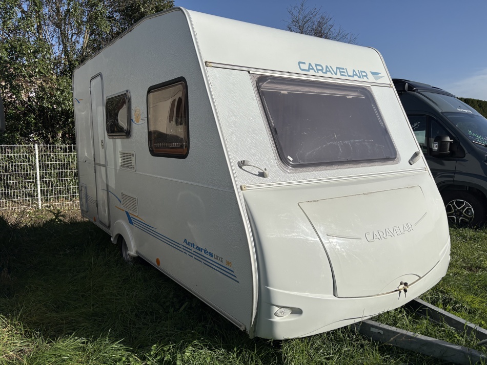 caravane CARAVELAIR ANTARES LUXE 390 modèle 2003