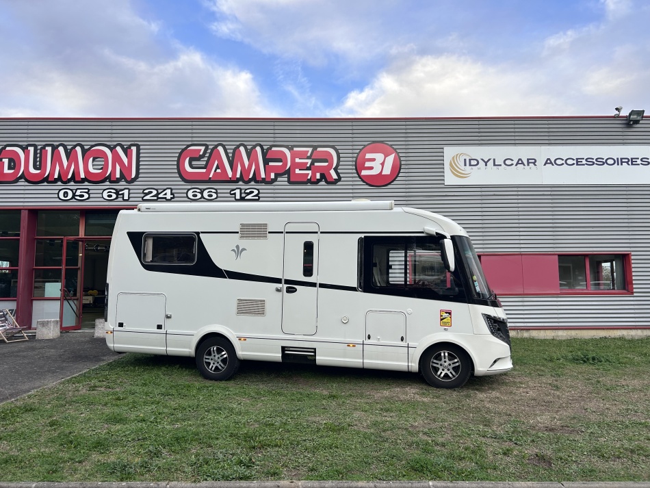 camping car NIESMANN + BISCHOFF ARTO 66 F modèle 2014